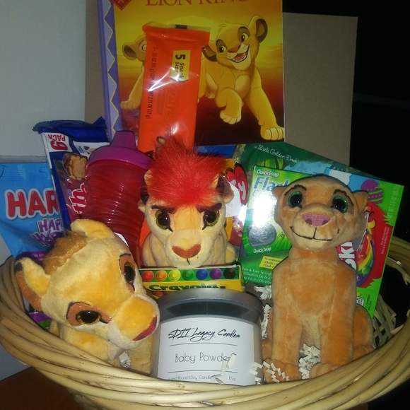 Lion King Basket - Any Occasion - Picture 4 of 4